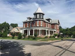 C 1909 Victorian Queen Anne For Sale In Spencer North Carolina Oldhouses Com Chapman House Old Houses For Sale Historic Homes For Sale