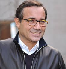 Elisabeth bost sur son fils orphelin jean : Jean Luc Delarue Son Ex Femme Recoit Des Mails Posthumes Marie Claire