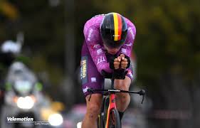 Dat is nog even afwachten, maar een ding is zeker: Tirreno Adriatico 7 Van Aert Schlagt Den Welt Und Den Europameister