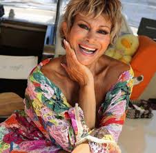 Carmen russo was born on october 3, 1959 in genoa, liguria, italy as carmela russo. Carmen Russo Eta Altezza Peso Misure Marito Figlia Maria Nuovo Lavoro