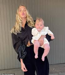 See the complete profile on linkedin and discover liz's connections. Elsa Hosk Takes Casual Morning Stroll With Daughter Tuulikki Before Hosting Euro 2020 Party Geeky Craze