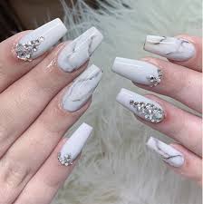 It is simply amazing how these black and white nail designs can make you look like a fashion diva. White Nails Acrylic Designs 14 Hot Ways To Rock The White Nail Trend