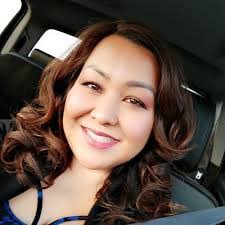 Maria Hallmark's Instagram, Twitter & Facebook