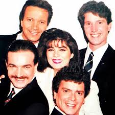 Victoria Ruffo | Simplemente María! Maravillosos amigos!! ❤️❤️❤️❤️❤️ |  Instagram