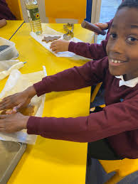 Adam Fairless 🌈 Rainbow Rooms (@MrFairless_RR)