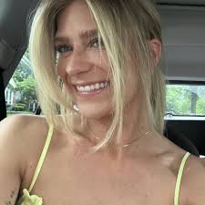 Christy Fast (@christyfast) • Instagram photos and videos