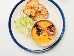 Emergency food pantry somerville homeless coalition offices, 1 davis square somerville, ma 02145 we have limited, shelf stable items in our davis square pantry. Restaurant Review Juliet In Somerville