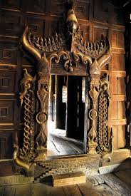 Now That Is One Ornately Carved Door I Doubt It Was Done By A Door Company Eski Kapilar The Doors Antik Tarih