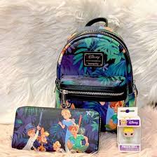 Last One Will Not Separate Brand New With Tags Loungefly Disney Peter Pan Backpack And Wallet Set In Girly Bags Disney Bags Backpacks Cute Mini Backpacks