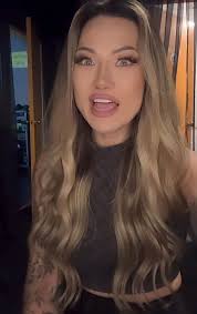 Kiki Wong, Smashing Pumpkins' Guitarist