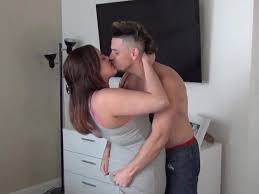 Katie Holmes Bikini Azul - XXX BULE