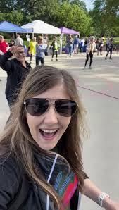 Doreen Petersen's Instagram, Twitter & Facebook