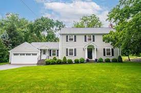 One of the best local services, consumer services business at 6 alphabet ln, weston ma, 02493. 11 October Ln Weston Ma 02493 Mls 72850380 Coldwell Banker