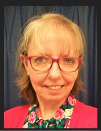 Christine Tryon's Instagram, Twitter & Facebook