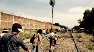 Las chiquirrucas, un grupo de influencers, está causando mucha indignación en redes sociales tras haberse aprovechado en vivo de un hombre migrante en guadalajara, jalisco. Hjleaxkr 88nrm