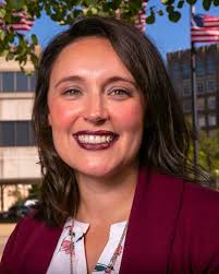 Andrea Devore: She makes art out of banking facilities for Lincoln Savings  Bank