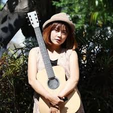 Terimalah lagu ini dari orang biasa tapi cintaku padamu luar biasa aku tak punya bunga aku tak punya harta yang kupunya hanyalah hati yang setia tulus padamu. Stream Zufan Ramdan Listen To Pop Playlist Online For Free On Soundcloud