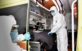 Τι συμβαίνει με τους θεατές και τα περιστατικά βίας; Koronoios Akomh Enas 8anatos Sthn Ellada Stoys 214 Oi Nekroi Dimosio Gr