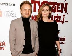 Jun 18, 2021 · policyjne śledztwo prowadzi komisarz jacek sikora (paweł domagała). Zuzanna Grabowska Wiek Pawel Domagala Instagram Filmy Obcas Pl