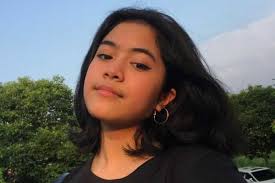 The song is credited, as most rolling stones songs are, to both mick jagger and keith richards. 9 Potret Jemima Jasmine Putri Novita Angie