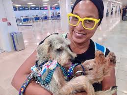 𝙃𝙚𝙧𝙚'𝙨 𝙩𝙤 𝙩𝙝𝙚 𝙥𝙚𝙩𝙨 𝙬𝙝𝙤 𝙜𝙞𝙫𝙚 𝙪𝙨 𝙇𝙤𝙫𝙚 𝙖𝙡𝙡  𝙮𝙚𝙖𝙧 𝙧𝙤𝙪𝙣𝙙! ❤️🩷❤️ 🐶🐕🐾🐈🐈‍⬛🐱 “How many people buy their pets  a gift