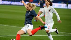 L'affiche entre bordeaux et issy est prévue pour le samedi 3 avril prochain. Auxerre La Finale De La Coupe De France Feminine De Football Au Stade De L Abbe Deschamps Le 9 Aout