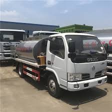 Chine 3m3 A 4m3 4x2 Dongfeng Asphalte Chariot Distributeur Acheter L Asphalte Sur Fr Made In China Com