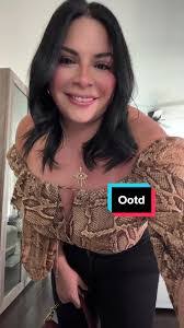 Sandra Lujan's Instagram, Twitter & Facebook