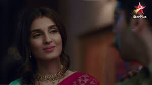 #PandyaStore ke maalik Gautam bhai ki zindagi mein jaagi nayi aas., Jab se  Dhara Ben ne patni bankar thaama unka haath., Kya in dono ka saath badal  payega #PandyaStore ke bigadte halaat?, ...