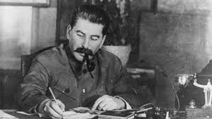 Stat alte zeci de milioane au murit in ucraina cand stalin i a silit pe tarani sa intre in colhozuri ale caror produse erau trimise in alta parte. Digipedia Cine L A Ucis Pe Stalin