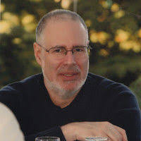 Bruce Robb's Instagram, Twitter & Facebook