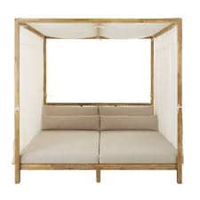 Lit A Baldaquin D Exterieur En Resine Tressee Et Toile Taupe Clair Maupiti Maisons Du Monde Himmelbett Bett Ideen Himmelbetten
