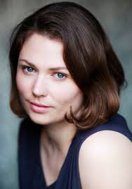 Q&A with soprano Hazel Neighbour — DEBUT