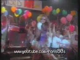 Need a long tall darling, mama. David Lee Roth Just A Gigolo I Ain T Got Nobody Medley 1985 Vinyl Discogs