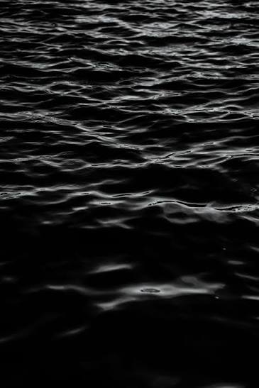 Dark Waters Pictures | Download Free Images on Unsplash