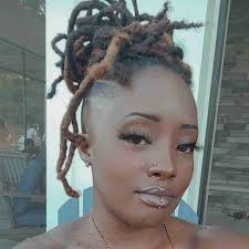 Ebonie Jackson Stylist