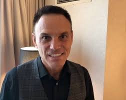 David Tuchinsky's Instagram, Twitter & Facebook