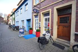 Maklerin Munster Margherita Magri Immobilien Auf Platz 1 In 2020 Munster Immobilien