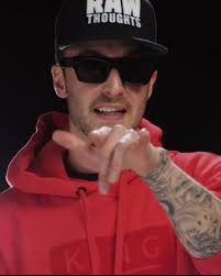 Shout to Spotify for having me pull up to spit some bars off of  #NextWednesday !!