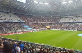1860 lebt! war das jetzt ein erfolg? Zu Gast Beim Tsv 1860 Munchen Vfb Fans Machen Partie Fast Zum Heimspiel Vfb Stuttgart Stuttgarter Nachrichten