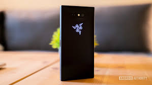 Razer CEO talks big on Razer Phone ...