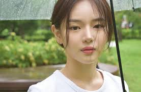 신세경 + 한소희 반반씩 섞어놓은것 같다는 신인 모델 차주영.jpg ?? : 어머 진짜 신세경이랑 한소희 반반이다 이왜진...  분위기존예...🤭✨ by 더쿠