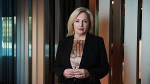 Australia post ceo christine holgate was asked to step aside by the prime minister after a senate inquiry found four executives had been gifted $3000 cartier watches for their work on a deal with the big banks. Christine Holgate Age Husband Net Worth Family Biography More