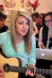 I M Highly Considering Getting My Hair Like This Now I May Not Like Short Hair Very Much But I D Be Ab Tori Kelly Hair Celebrity Short Hair Beauty Hair Makeup