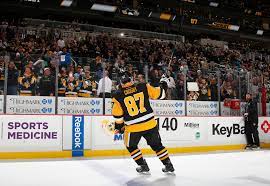 March 19 2017 Vs Florida Sidney Crosby Recorded His 10th Career Hat Trick To Give Him A Nhl Be Pittsburgh Penguins Hockey Hot Hockey Players Penguins Hockey