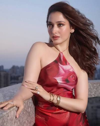 Tamannaah Bhatia, the reigning queen of beauty and style, turning every frame into a masterpiece with her radiant charm and undeniable screen presence.❤️😍 . @tamannaahspeaks #tamannaahbhatia #bk