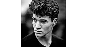 Januar 1993 in bad oldesloe) ist ein deutscher popsänger und songwriter. Wincent Weiss 26 Liebt Wurstchen Gulasch Coopzeitung