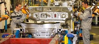 Dacia suspendă creșterea capacității de producție la uzina de la mioveni din cauza previziunilor pesimiste de vânzări pentru piața europeană în 2020. Uzina Dacia Din Mioveni LucreazÄƒ La 65 Din Capacitate ProducÈ›ia Este Pe Trend Ascendent Afaceri News