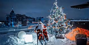 До этого, с принятия христианства в 988 году, его отмечали 1 марта, а в 1492 году датой начала года закрепили 1 сентября. Rossijskij Novyj God