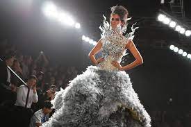 Meet Tex Saverio The Katniss Wedding Dress Designer My Hunger Games Amazing Wedding Dress Dresses Designer Wedding Dresses